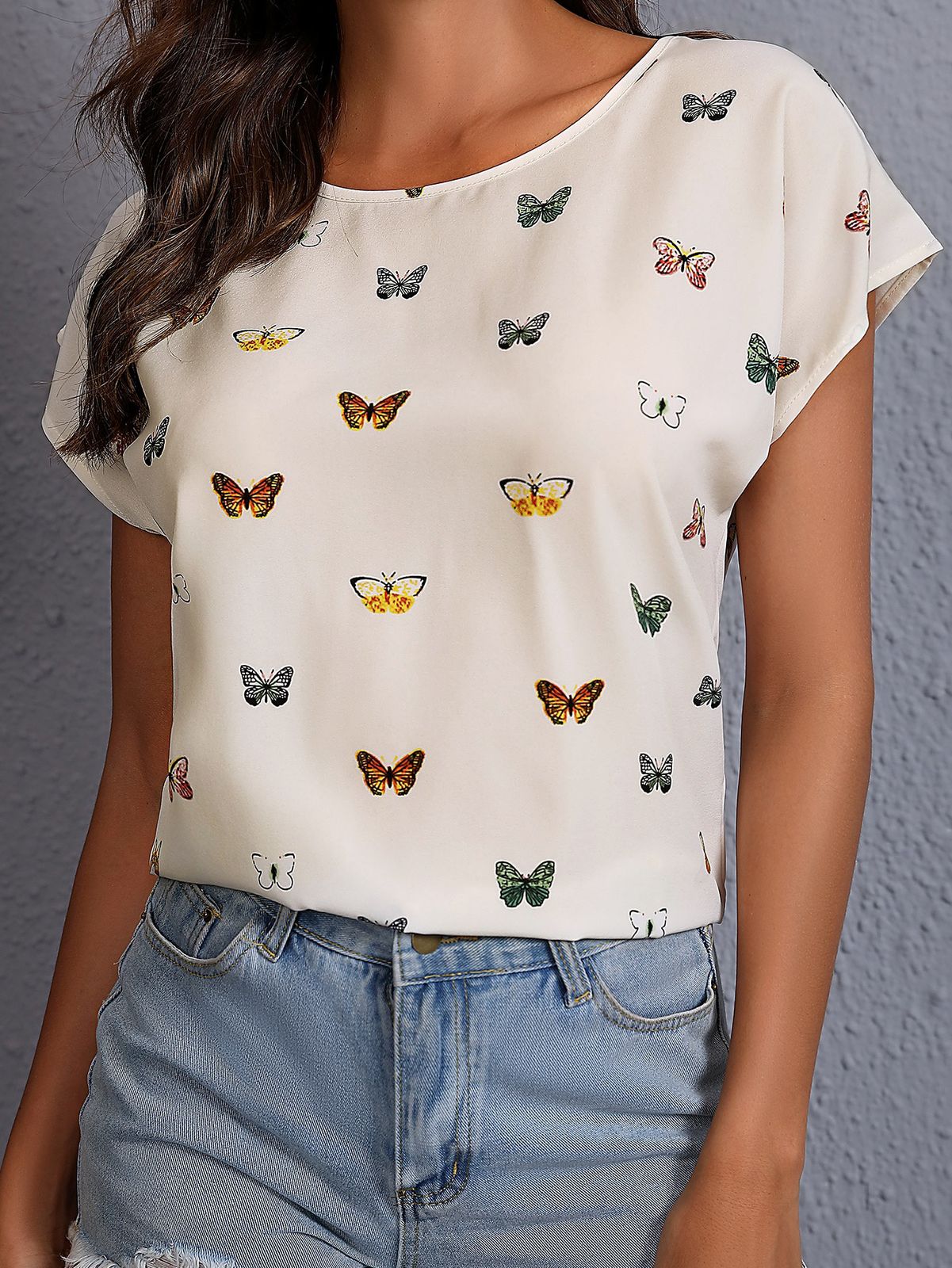 SHEIN LUNE Top con estampado de mariposa