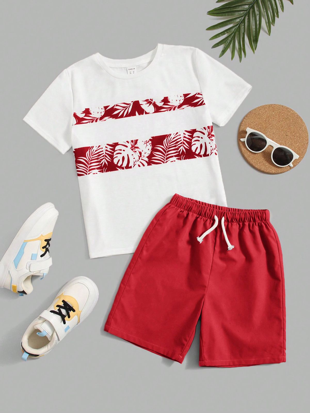 SHEIN Cómodo Atuendo Informal De Dos Piezas Para Niños Preadolescentes Con Diseño De Bloqueo De Color