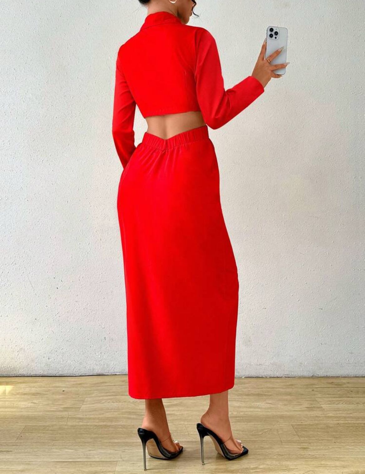 SHEIN Raffinéa Vestido largo de manga larga con abertura con botones frontales y diseño calado, ropa casual de uso diario.